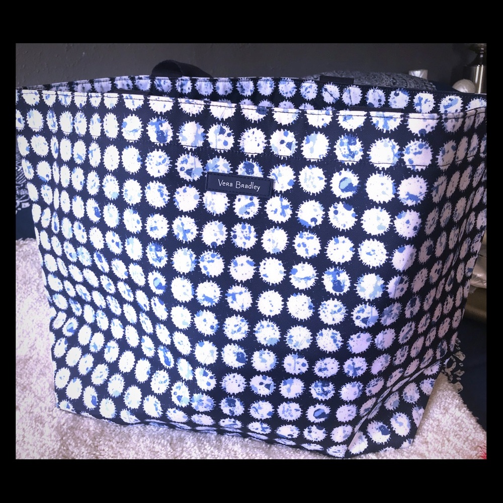 SOLD!! Vera Bradley beach tote bag